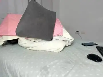 Chaturbate Live Porn of caroline_tovar_
