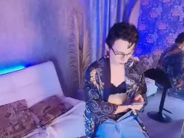 Chaturbate Sex Chat of isol_moora