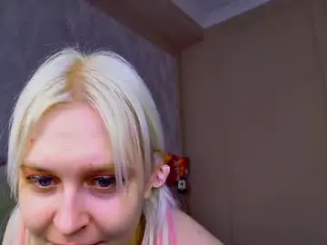 Chaturbate Nude Webcam of kitty_dora