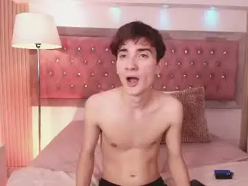 Chaturbate Adult Video Chat of lumiernova
