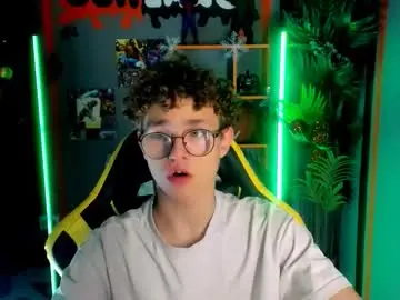 Chaturbate Free Porn Cam of nathan_curl