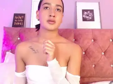 Chaturbate Adult Video Chat of nikibrice
