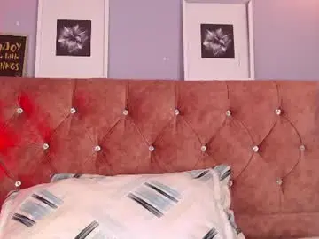 Chaturbate Adult Video Chat of nikibrice