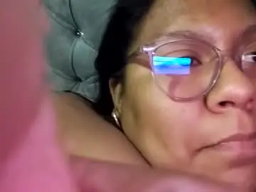 Chaturbate Nude Webcam of angy_ro12