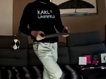 Chaturbate Best live sex cam show of apollonfitx_69