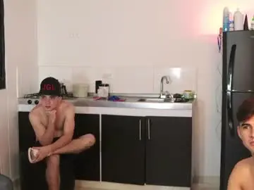Chaturbate Sex Chat of sexyskinnynaksu
