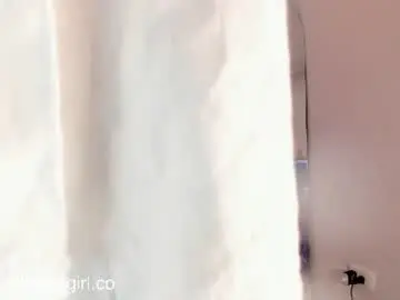 Chaturbate Sex Cam of yourdreamgirl__