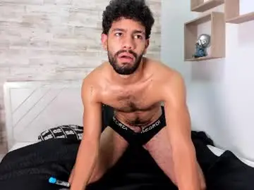 Chaturbate Best live sex cam show of andy_burkle