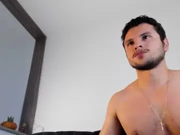 Chaturbate Adult Webcam of apoloklein_