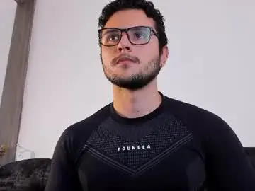 Chaturbate Sex Cam of apoloklein_