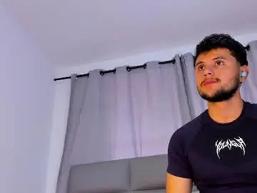 Chaturbate Adult Webcam of apoloklein_