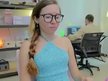 Chaturbate Adult Webcams of ellcrys