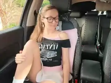 Chaturbate Watch Live Sex Cams of ellcrys