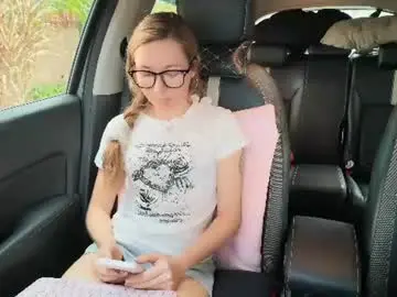 Chaturbate Adult Video Chat of ellcrys
