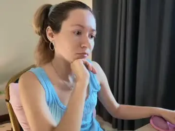Chaturbate Watch Live Sex Cams of ellcrys