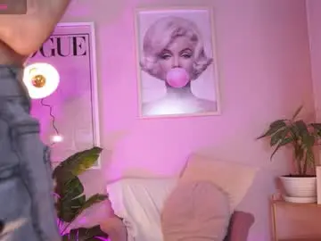 Chaturbate Free Live Porn of liaaa___