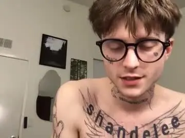 Chaturbate Best live sex cam show of prettyboyszn