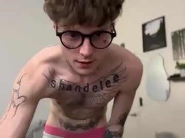 Chaturbate Adult Video Chat of prettyboyszn