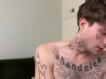 Chaturbate Live Sex Cam of prettyboyszn