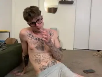 Chaturbate Nude Webcam of prettyboyszn