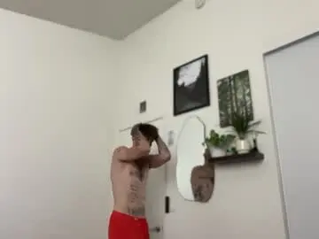 Chaturbate Adult Video Chat of prettyboyszn