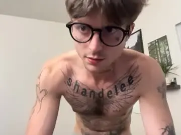 Chaturbate Watch Live Sex Cams of prettyboyszn