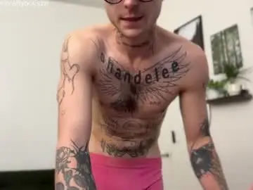 Chaturbate Best live sex cam show of prettyboyszn