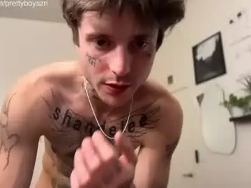 Chaturbate Private Sex Chat of prettyboyszn