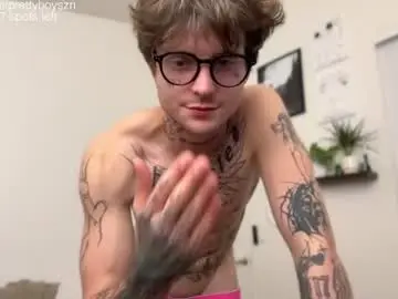 Chaturbate Watch Live Sex Cams of prettyboyszn