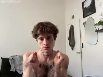 Chaturbate Watch Live Sex Cams of prettyboyszn