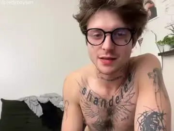 Chaturbate Adult Video Chat of prettyboyszn