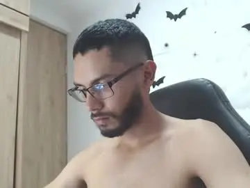 Chaturbate Sex Chat of th_russ