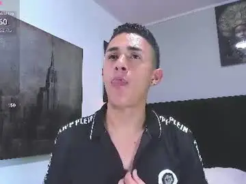 Chaturbate Watch Live Sex Cams of adam_walker_1