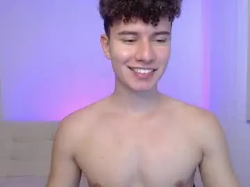 Chaturbate Best live sex cam show of adrian_morelli