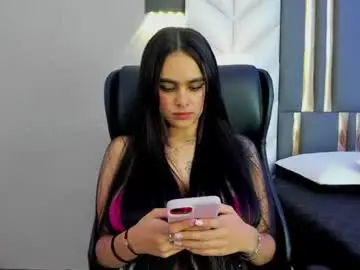Chaturbate Nude Webcam of chloeharper_