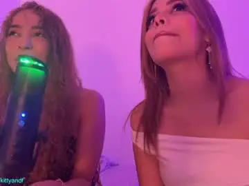Chaturbate Live Porn of kittyand