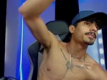 Chaturbate Free Live Porn of lukeetaylor_