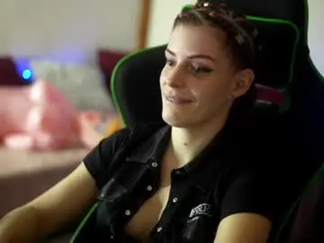 Chaturbate Free Live Porn of stella_shock