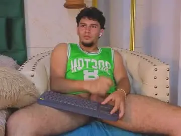 Chaturbate Free Porn Cam of valetino_stonee