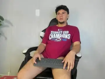 Chaturbate Watch Live Sex Cams of valetino_stonee