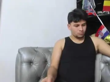 Chaturbate Live Sex of valetino_stonee