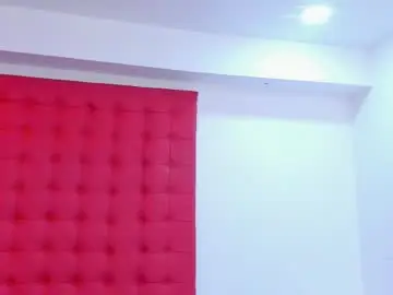 Chaturbate Sex Cam of alina_montiel