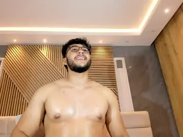 Chaturbate Sex Chat of mikefox__