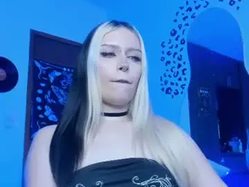 Chaturbate Adult Video Chat of scorpiogoddesss