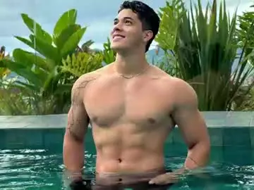 Chaturbate Sex Chat of travis_joplinn