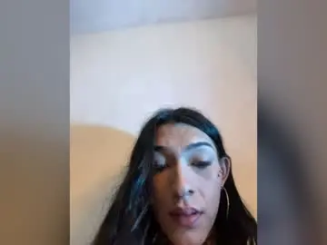 Chaturbate Live Sex Cam of camila_coxx