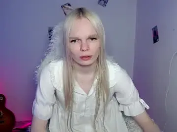 Chaturbate Adult Video Chat of emily_nyaffe