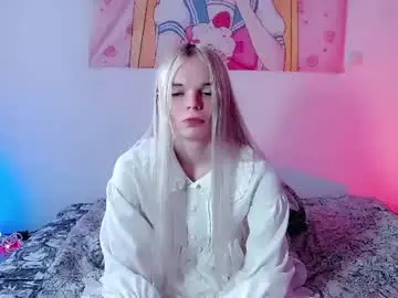 Chaturbate Sex Cam of emily_nyaffe