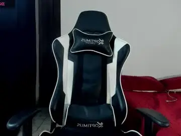 Chaturbate Live Sex Cam of bryan_oficials