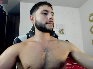 Chaturbate Best live sex cam show of bryan_oficials